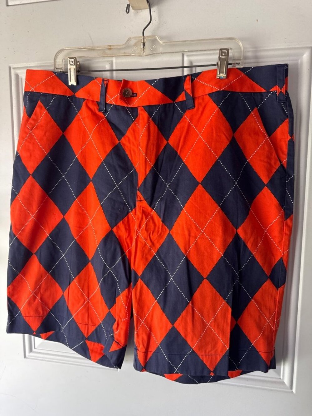 Loud Mouth Golf Shorts Size 40 no stains
